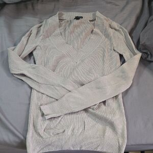 Women's Express V-Neck Sweater - Tan